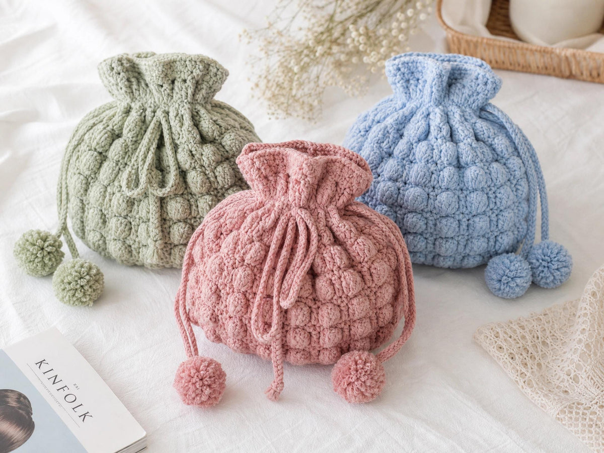 Beginner Crochet Pouch Pattern | Textured Bobble Stitch Bag (PDF Download)