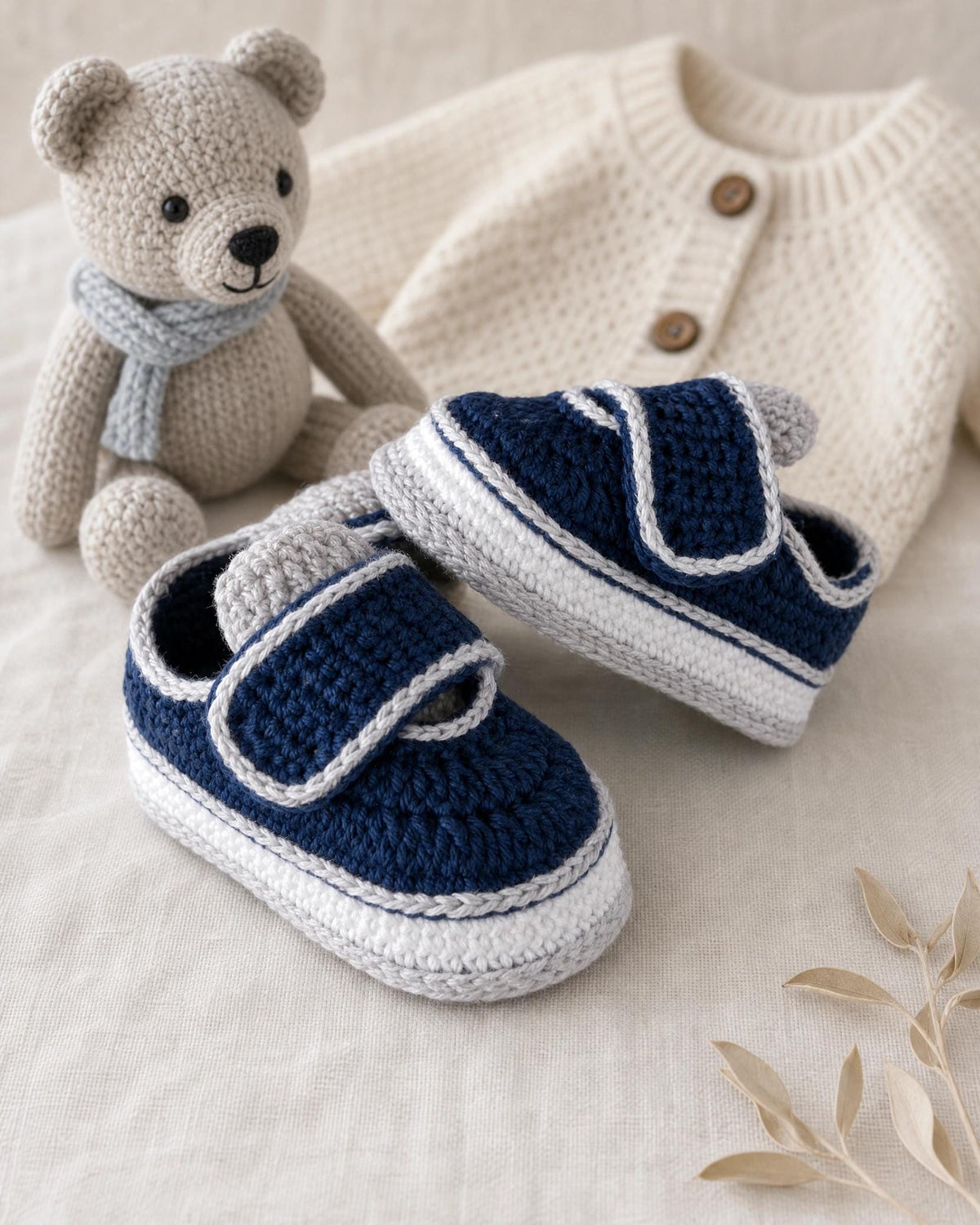 Crochet Mary Jane Baby Booties Pattern, Beginner Friendly (PDF Download)