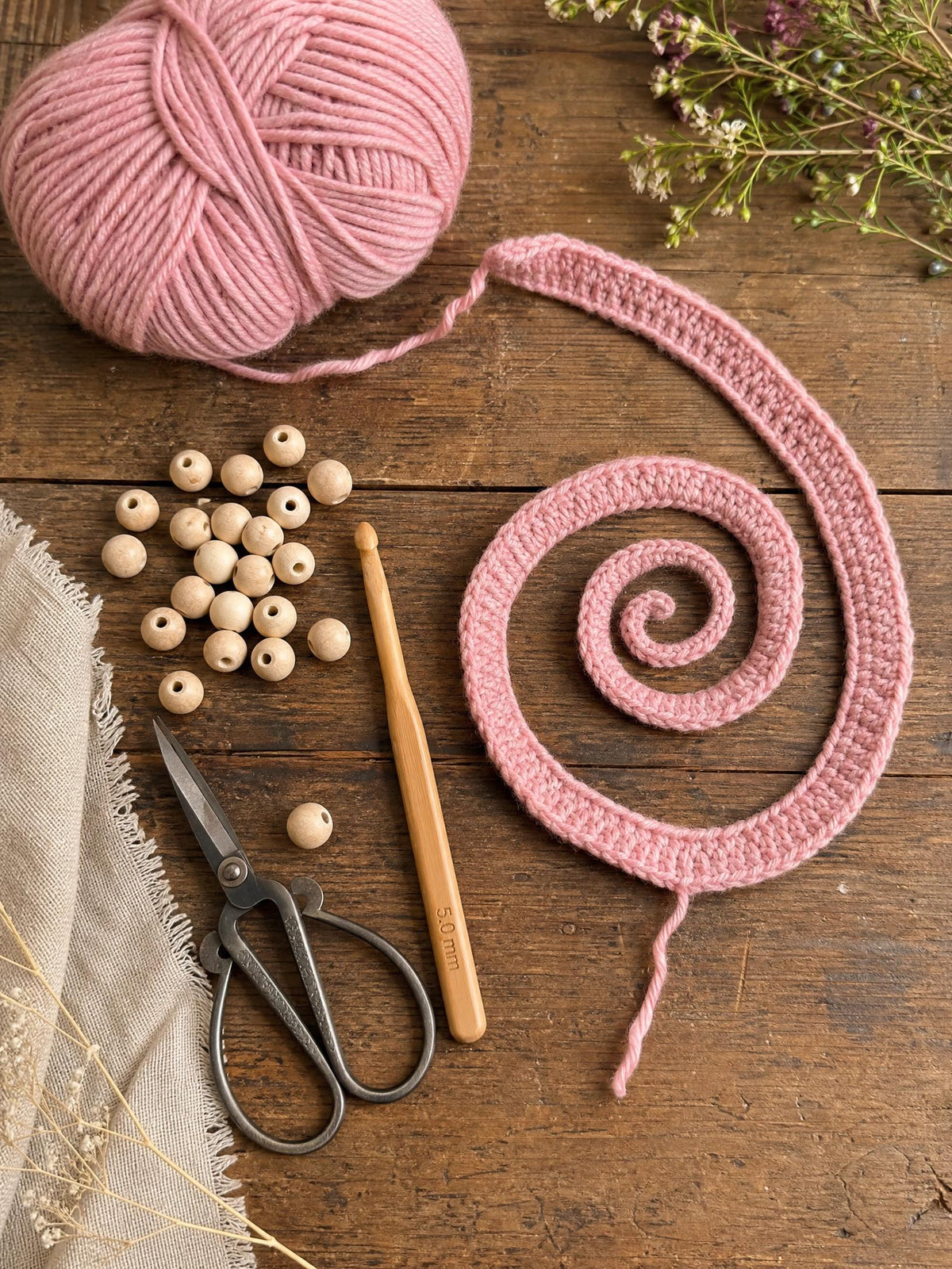 Beginner Crochet Pattern – Garden Spiral Wind Mobile with Beads, Tassel (PDF Tutorial)