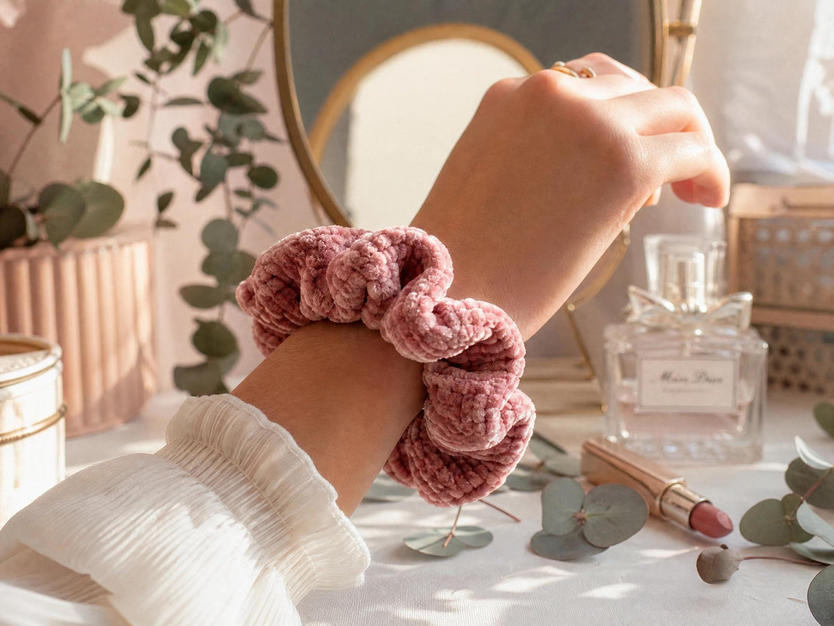 Chunky Velvet Crochet Scrunchie Pattern | Beginner Friendly PDF (Digital Download)