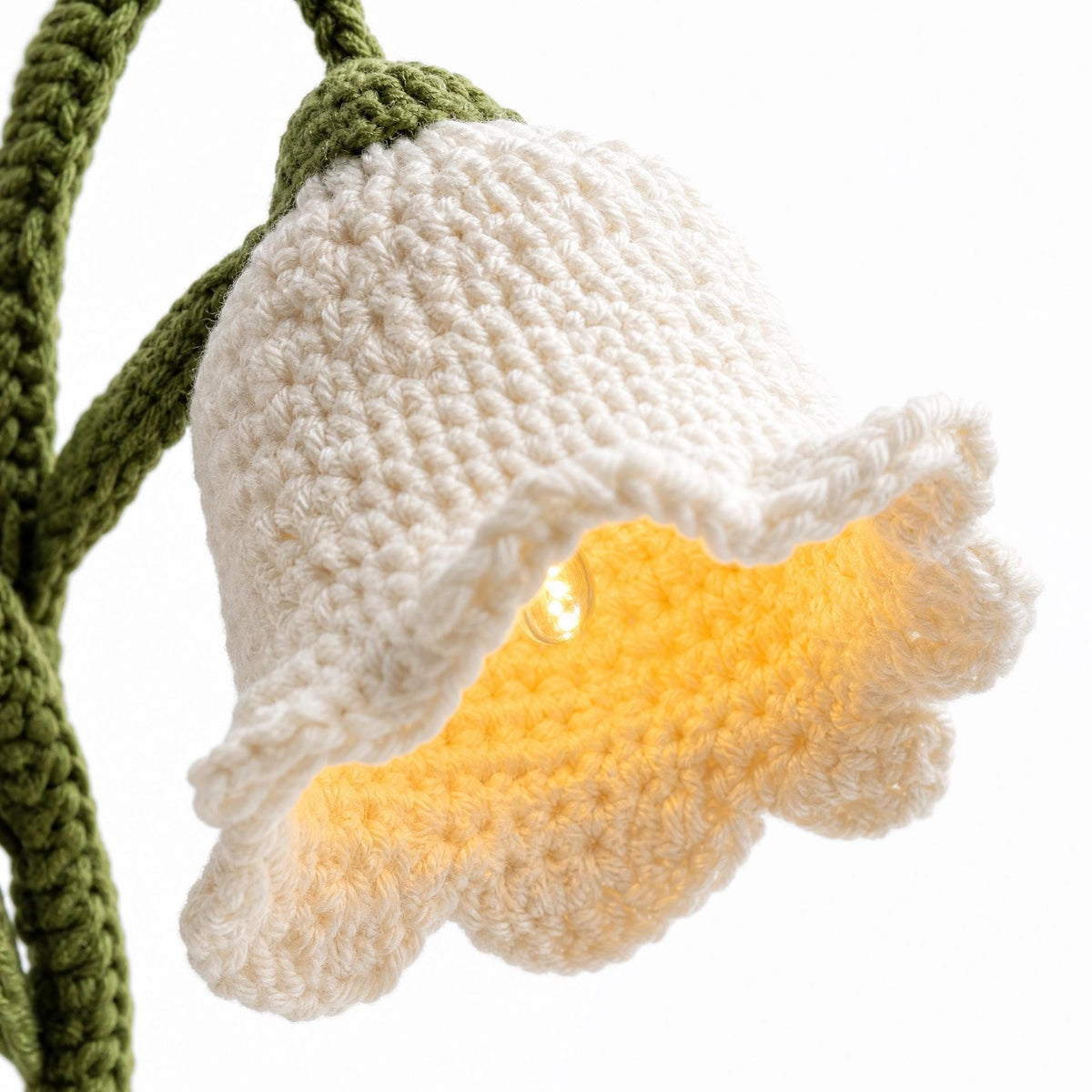 Lily Bell Lamp Crochet Pattern | Beginner Friendly Fairy Lights (PDF Tutorial)