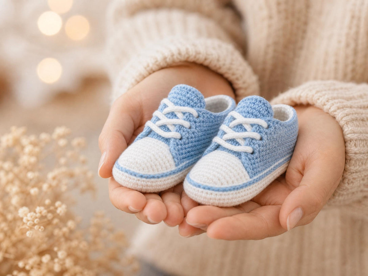 Beginner Baby Sneakers Crochet Pattern (3-6 Months) | Step-by-Step | Instant Download PDF | Easy Amigurumi Shoes
