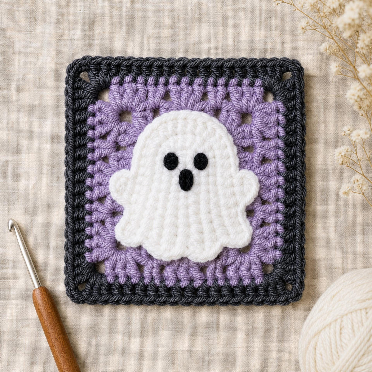 Beginner Ghost Granny Square Crochet Pattern | Halloween Applique (PDF)