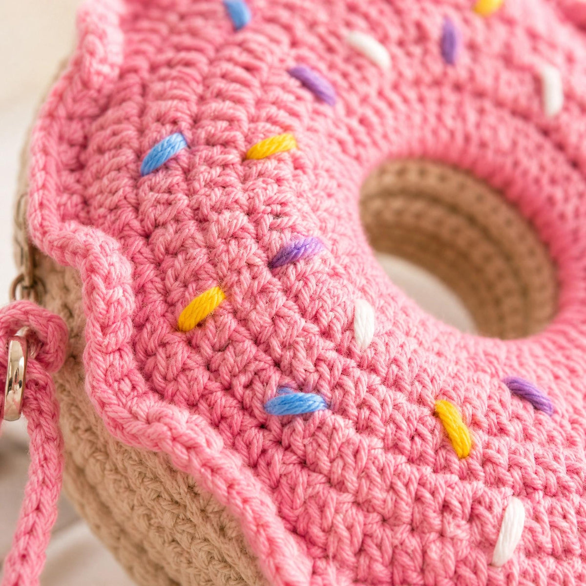 Donut Crossbody Bag Crochet Pattern | Beginner Photo Tutorial (PDF Download)