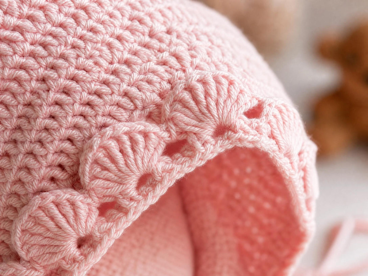 Crochet Baby Bonnet Pattern, Scallop Sun Hat, Newborn Crochet PDF (Instant Download)