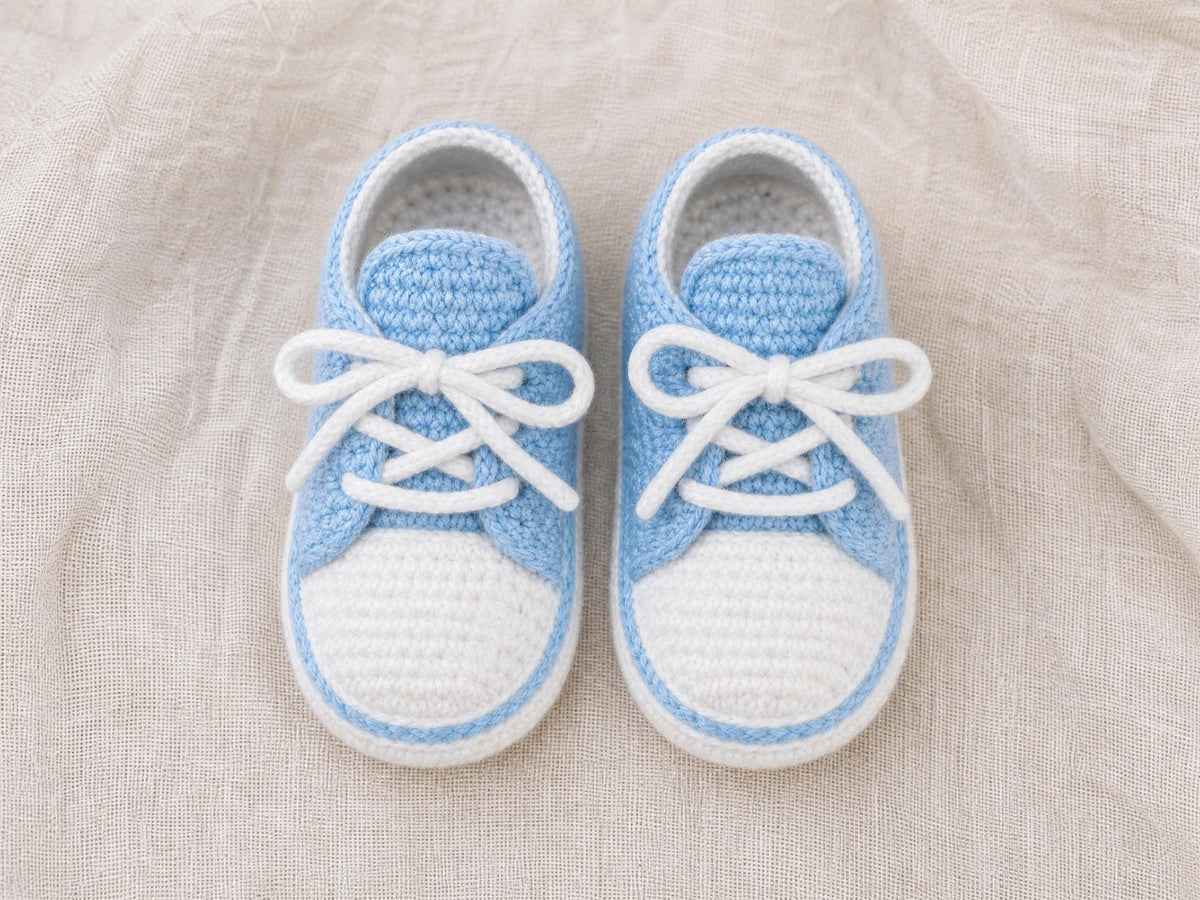 Beginner Baby Sneakers Crochet Pattern (3-6 Months) | Step-by-Step | Instant Download PDF | Easy Amigurumi Shoes