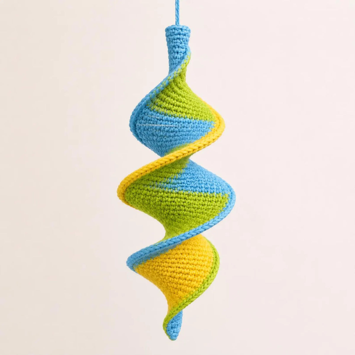 Crochet Spiral Hanging Decor Pattern PDF, Amigurumi Helix Ornament, Modern Crochet Wall Hanging, DNA Twist Crochet Pattern, Wind Spinner Pdf
